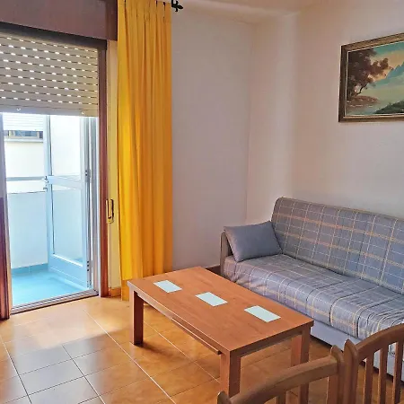 Apartamento Playa 3000 *